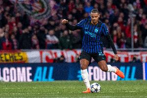 阿坎吉：我对巴斯托尼有信心，今天他用精彩的表现证明了自己