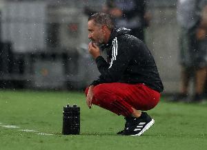 遭利物浦绝杀！森林主帅佩雷拉：我们不该输球，但得接受这个结果