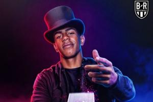 斋月偷吃了👀18岁230天的亚马尔斩获职业生涯首个帽子戏法